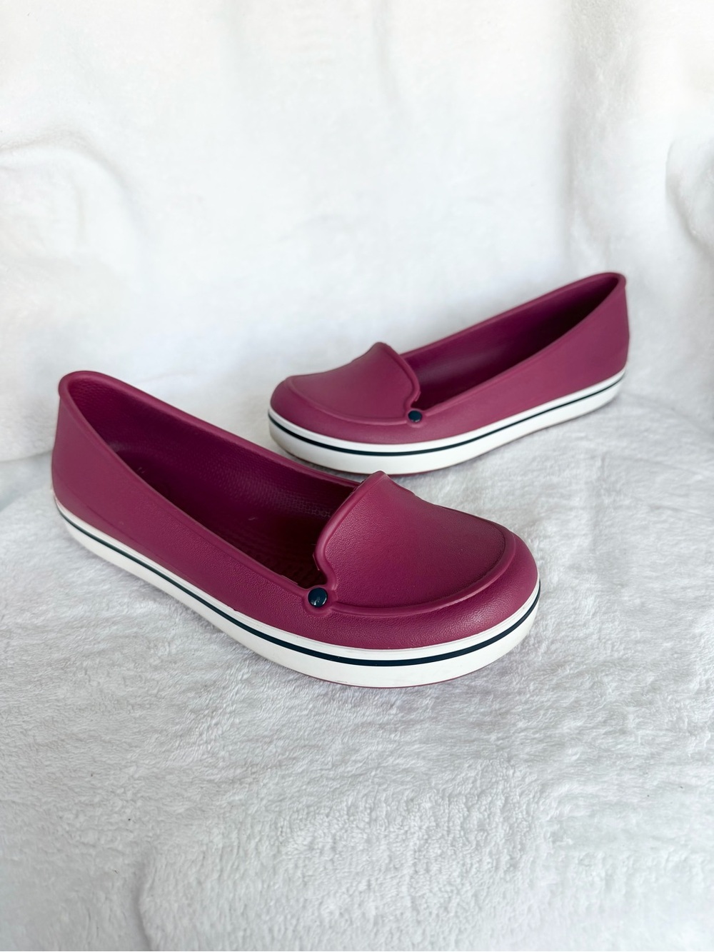Crocs Womens Crocs Flats Pink Purple Ballet Shoes Hospital Size 6